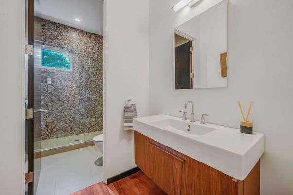 Bathroom, Interior, Recessed Lighting, Wood Texture Flooring