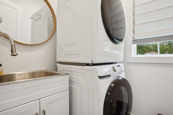 Interior, Utility Closets, Washer