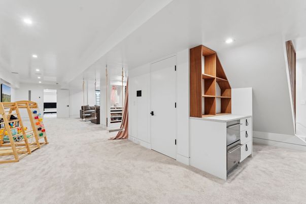 Interior, Recessed Lighting