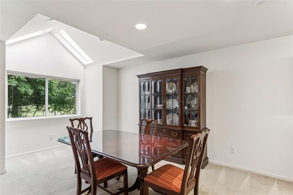 Dining room, Interior, Recessed Lighting