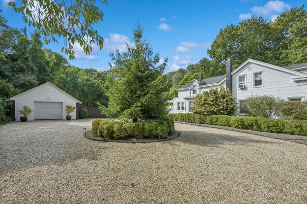 Backyard, Detached Garage, Exterior