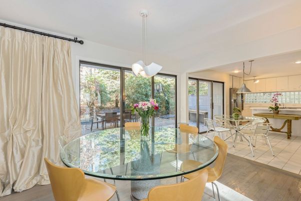 Dining room, Interior, Kitchen, Pendant Lights, Recessed Lighting, Wood Texture Flooring