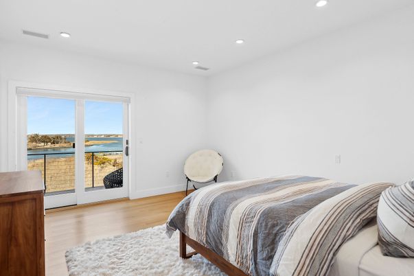 Bedroom, Interior, Recessed Lighting, Water, Wood Texture Flooring