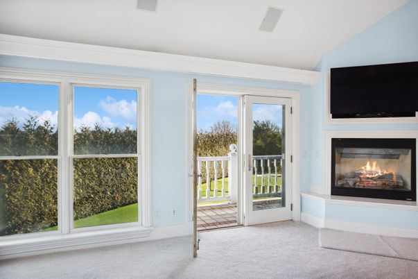 Empty room, Fireplace, Interior