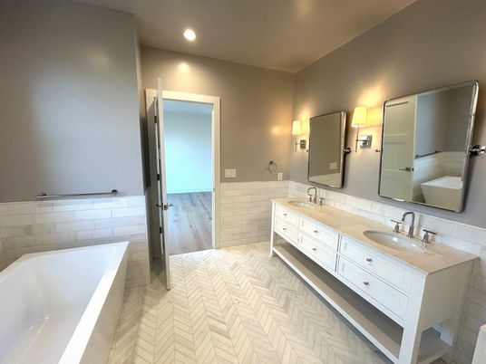 Bathroom, Dual Sink Vanities, Free Standing Baths, Interior, Recessed Lighting
