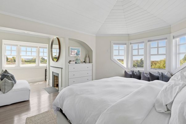 Bedroom, Fireplace, Interior, Wood Texture Flooring
