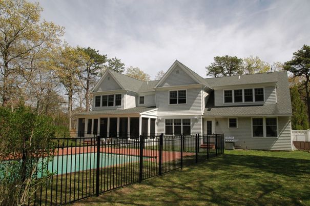 Backyard, Exterior, Facade, Pool, Farmhouse