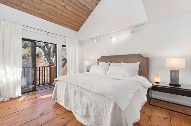 Bedroom, Interior, Wooden Ceilings, Wood Texture Flooring