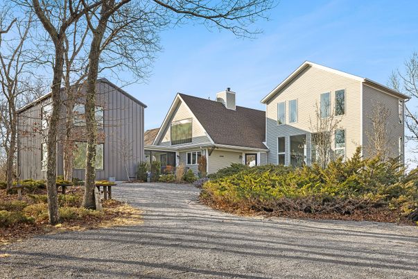 Exterior, Facade, Brick Facade, Farmhouse