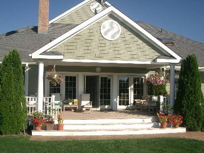 Exterior, Facade, American Craftsman