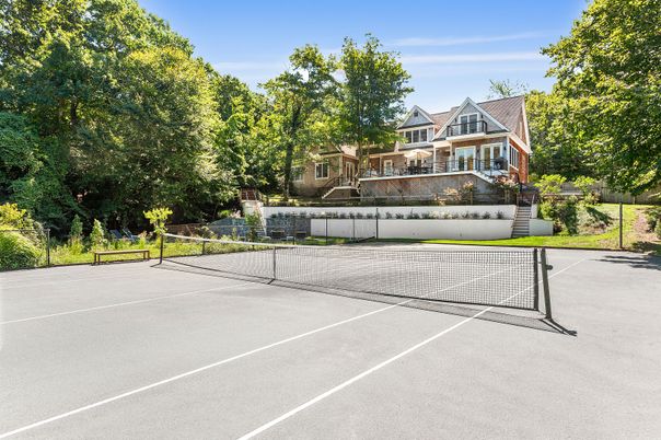 Exterior, Tennis Courts