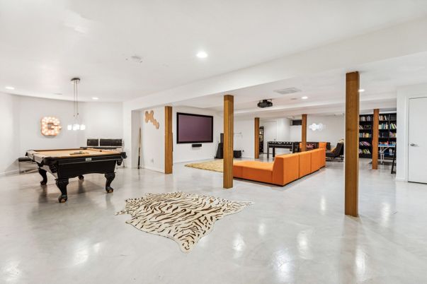Billiard Table, Game Room, Interior, Living room, Pendant Lights, Recessed Lighting