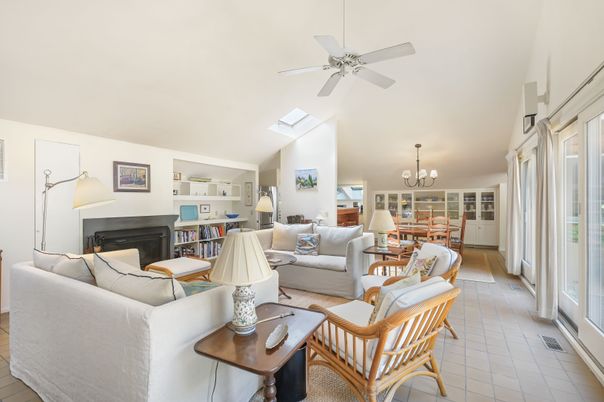 Chandelier, Dining room, Fireplace, Interior, Living room