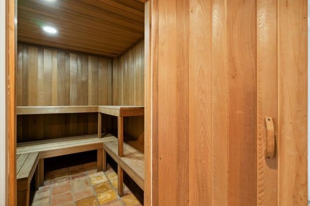 Interior, Recessed Lighting, Sauna Room