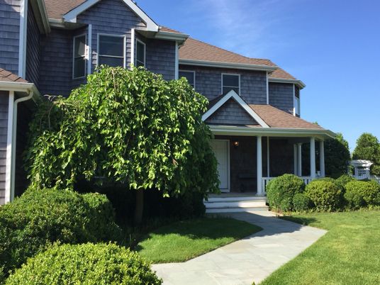 Exterior, Facade, American Craftsman