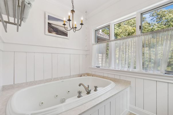 Bathroom, Chandelier, Interior, Pendant Lights