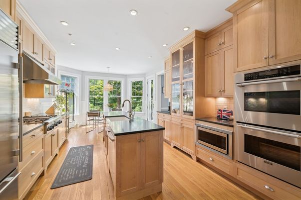 Dining room, Interior, Kitchen, Recessed Lighting, Stainless Steel Appliances, Wood Texture Flooring