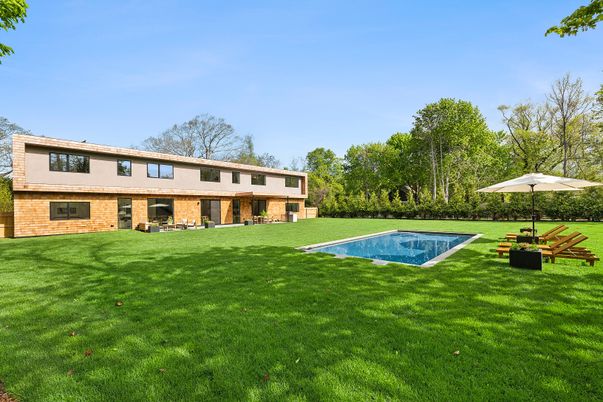 Backyard, Exterior, Pool