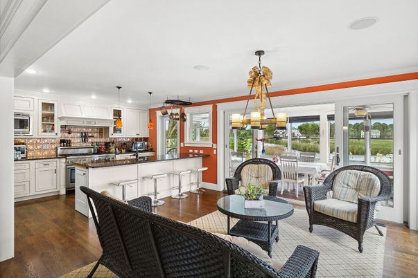 Dining room, Interior, Kitchen, Living room, Pendant Lights, Recessed Lighting, Stainless Steel Appliances, Wood Texture Flooring