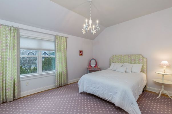 Bedroom, Chandelier, Interior, Pendant Lights