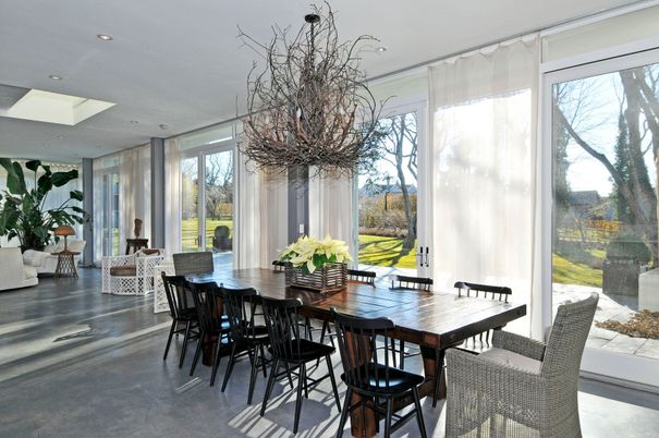 Dining room, Interior, Recessed Lighting