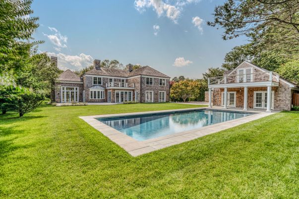 Backyard, Exterior, Pool