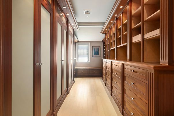 Interior, Walk-in Closets, Wood Texture Flooring