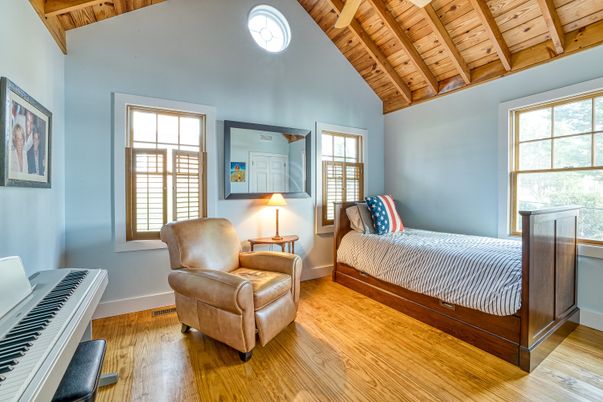 Bedroom, Interior, Piano, Wooden Beams, Wooden Ceilings, Wood Texture Flooring