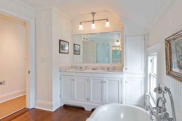 Bathroom, Dual Sink Vanities, Interior, Wood Texture Flooring