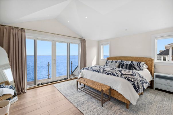Bedroom, Interior, Recessed Lighting, Water, Wood Texture Flooring