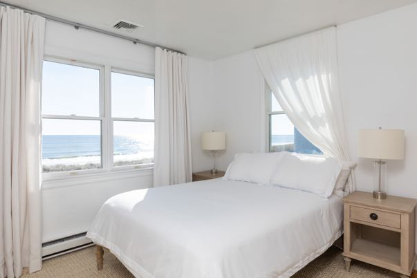Bedroom, Interior, Water