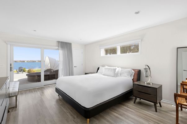 Bedroom, Interior, Recessed Lighting, Water, Wood Texture Flooring