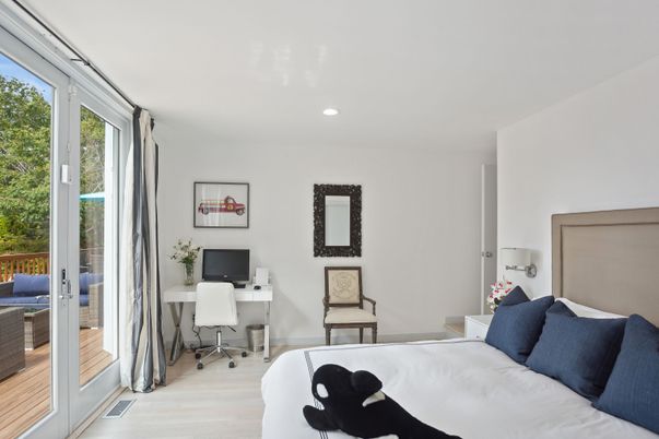 Bedroom, Home Office, Interior, Recessed Lighting, Wood Texture Flooring