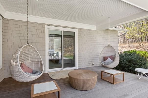 Exterior, Pendant Lights