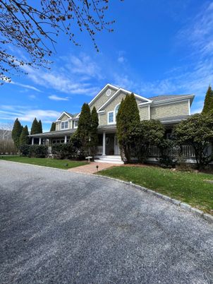 Exterior, Facade, Mediterranean