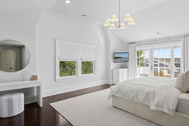 Bedroom, Chandelier, Interior, Pendant Lights, Recessed Lighting, Wood Texture Flooring