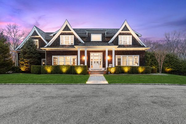 Exterior, Facade, Brick Facade, Brick Traditional