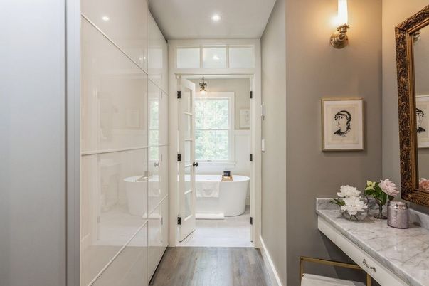 Bathroom, Free Standing Baths, Interior, Recessed Lighting, Wood Texture Flooring