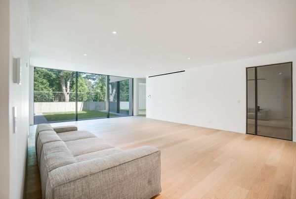 Empty room, Interior, Recessed Lighting, Wood Texture Flooring