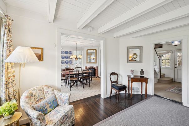 Chandelier, Dining room, Interior, Pendant Lights, Wood Texture Flooring