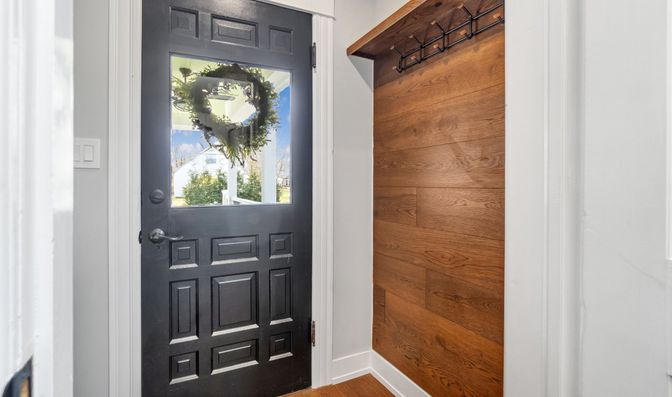 Interior, Wooden Walls