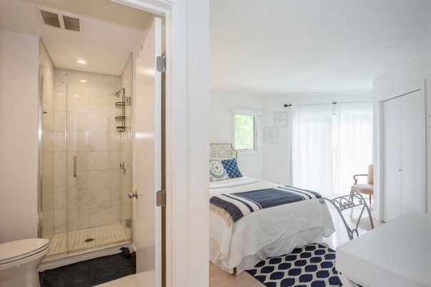 Bathroom, Bedroom, Glass Shower, Interior, Recessed Lighting