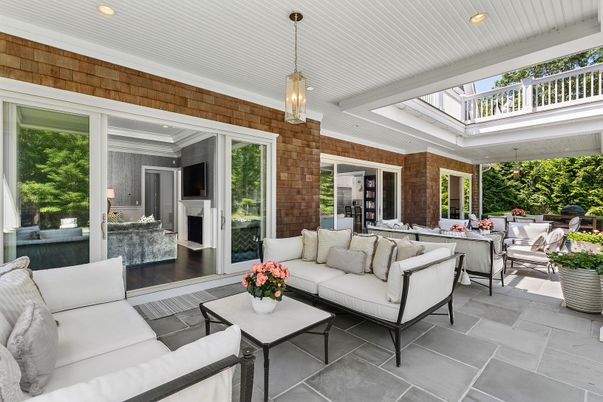 Interior, Living room, Pendant Lights, Recessed Lighting, Stone Walls
