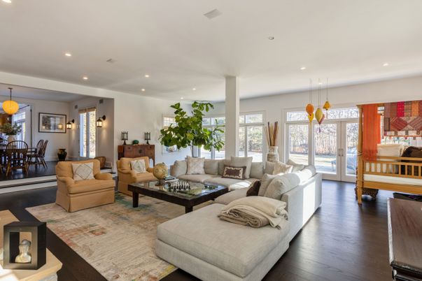 Dining room, Interior, Living room, Pendant Lights, Recessed Lighting, Wood Texture Flooring