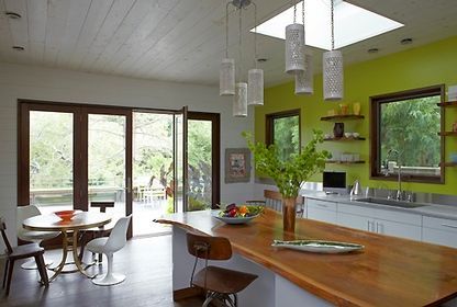 Chandelier, Dining room, Interior, Kitchen, Pendant Lights, Recessed Lighting, Wood Texture Flooring