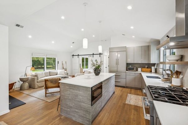 Interior, Kitchen, Living room, Pendant Lights, Recessed Lighting, Stainless Steel Appliances, Wood Texture Flooring