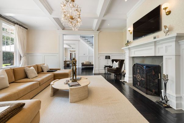 Chandelier, Fireplace, Interior, Living room, Piano, Recessed Lighting, Wood Texture Flooring