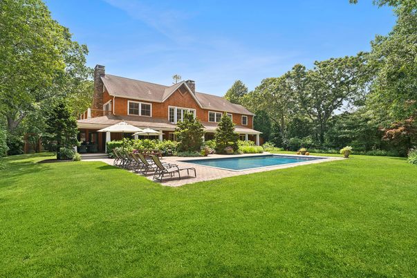 Backyard, Exterior, Pool