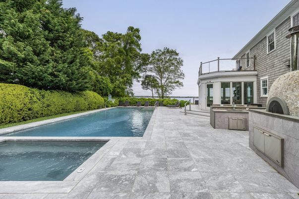 Exterior, Pool, Water