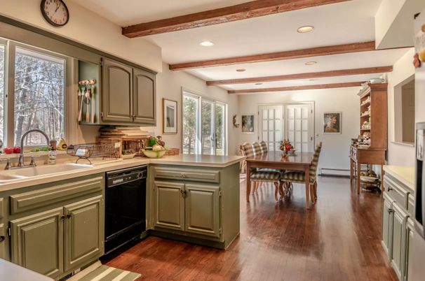 Dining room, Interior, Kitchen, Recessed Lighting, Wooden Beams, Wood Texture Flooring